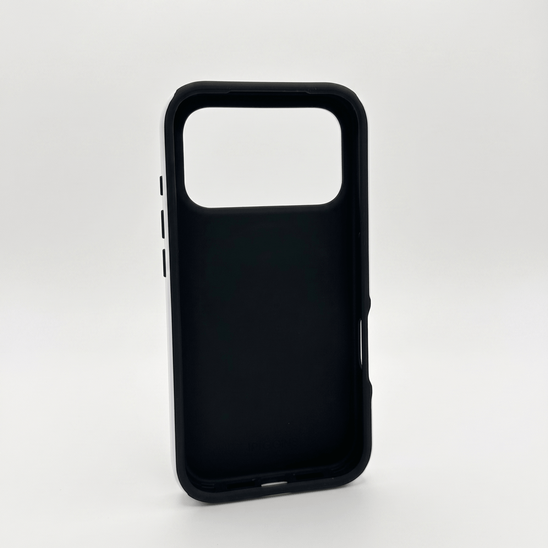 כיסוי עם תמונה לiPhone 17 PRO מתנה בעיצוב אישי